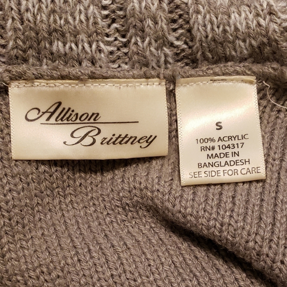 Donated! Grey Sweater - Picture 4 of 5
